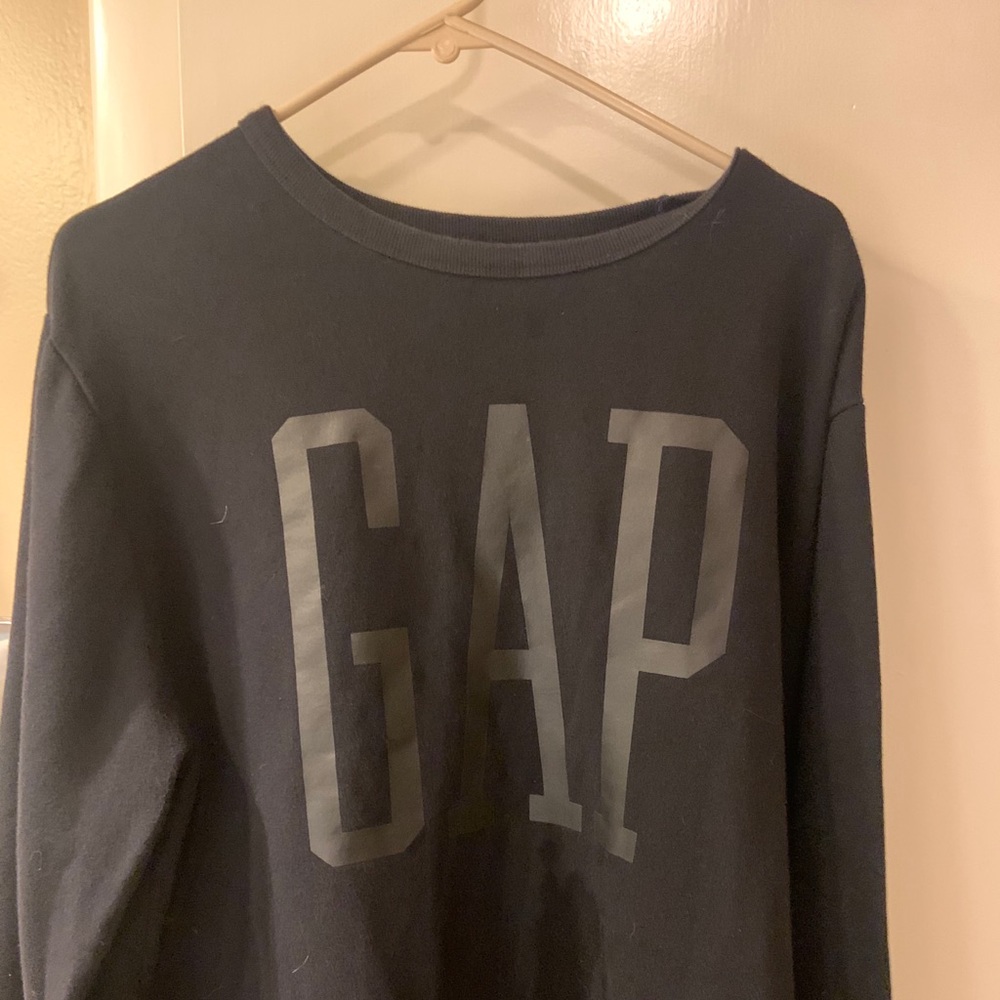 Gap logo sweatshirt